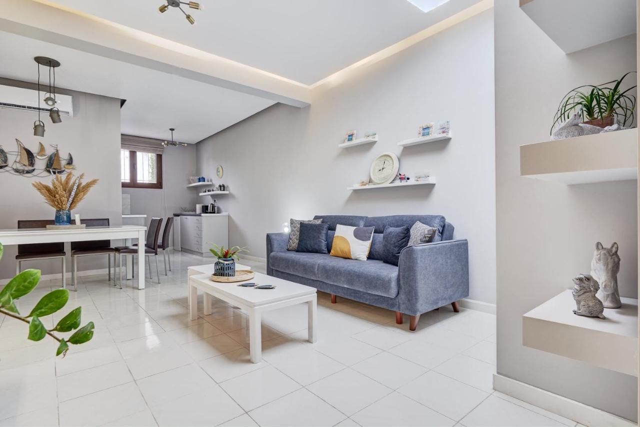 Old Town Luxury Velvet Apartment Rhodes City Εξωτερικό φωτογραφία