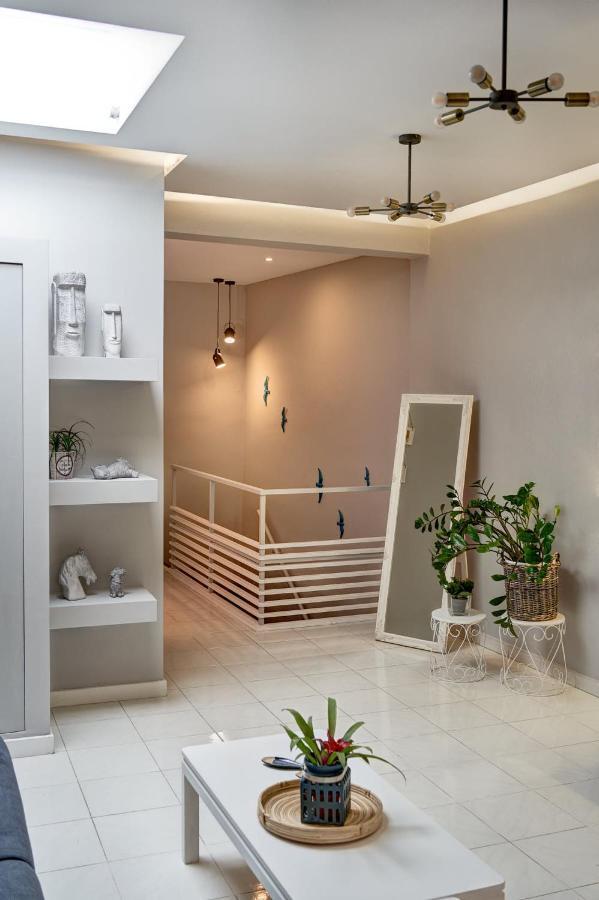 Old Town Luxury Velvet Apartment Rhodes City Εξωτερικό φωτογραφία